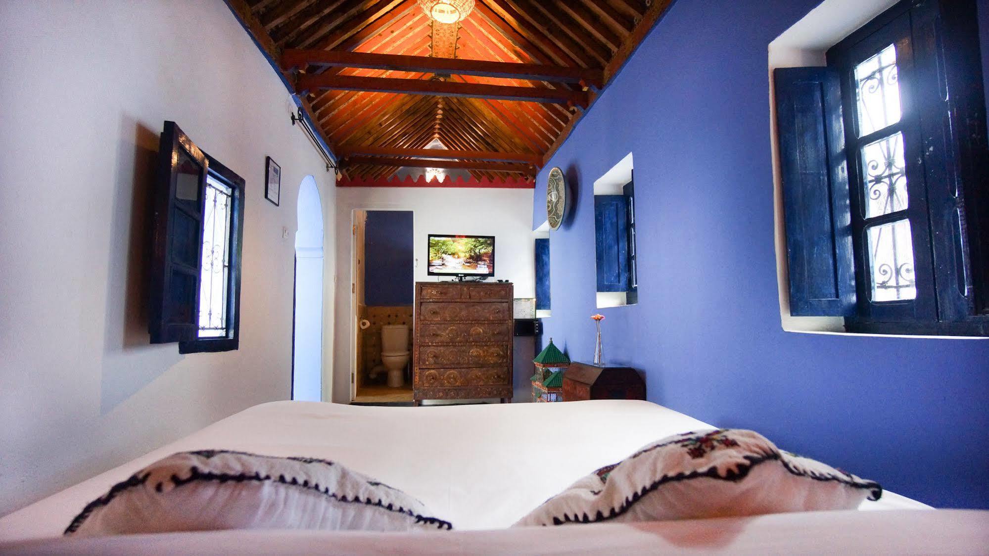 Hotel Casa Miguel เชฟชาอูน ภายนอก รูปภาพ