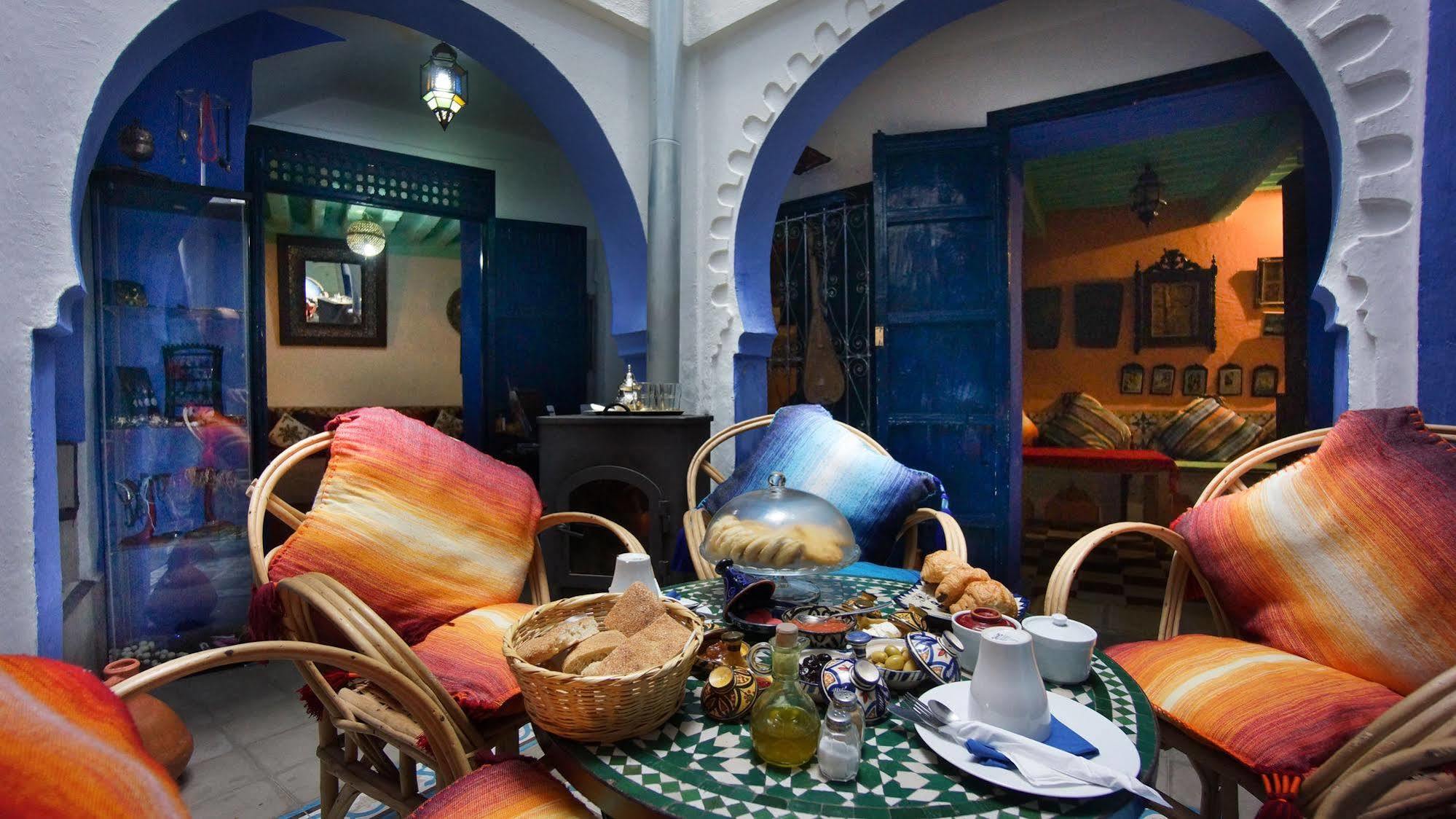 Hotel Casa Miguel เชฟชาอูน ภายนอก รูปภาพ